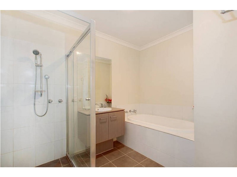 36 Pendragon Crescent, Derrimut VIC 3030