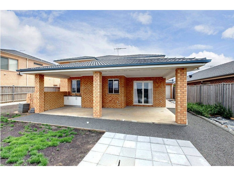 7 Elkhorn Way, Point Cook VIC 3030