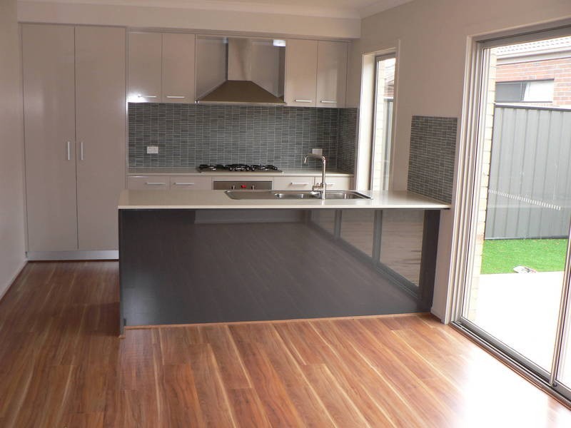 3 Cawdor Cove, Derrimut VIC 3030