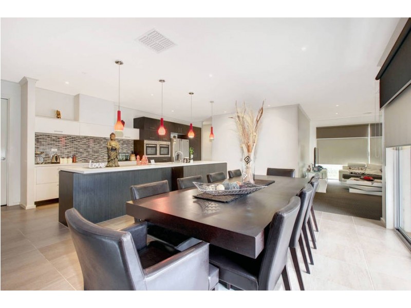 13 Yellowgum Street, Burnside Heights VIC 3023
