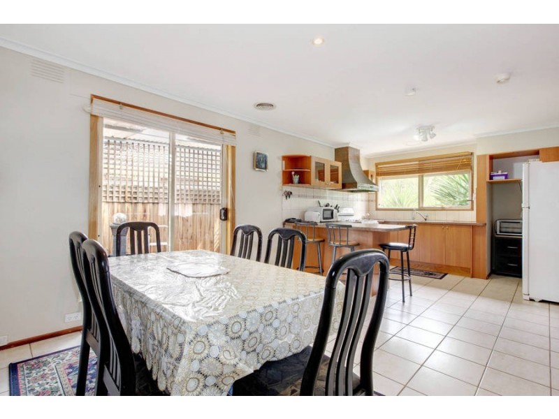 23  Grevillea Road, Kings Park VIC 3021