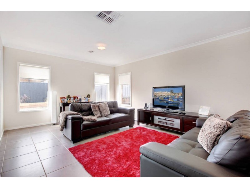 10 Harrison Court, Burnside Heights VIC 3023