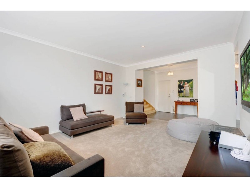 20 Goodenia Way, Caroline Springs VIC 3023