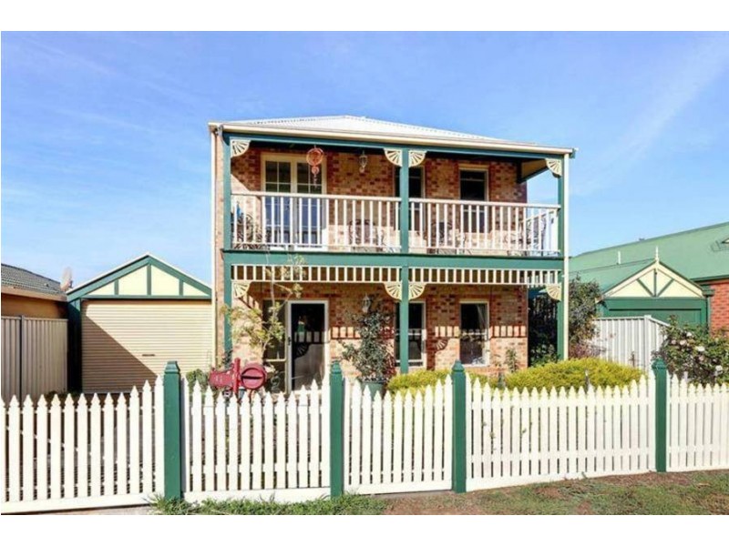 11 Lalor Court, Caroline Springs VIC 3023