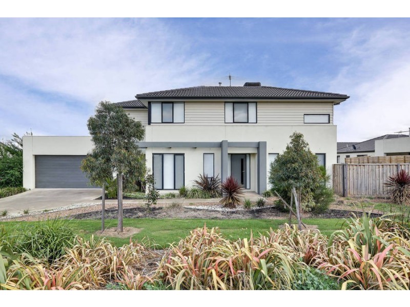 1 Cooma Place, Burnside Heights VIC 3023