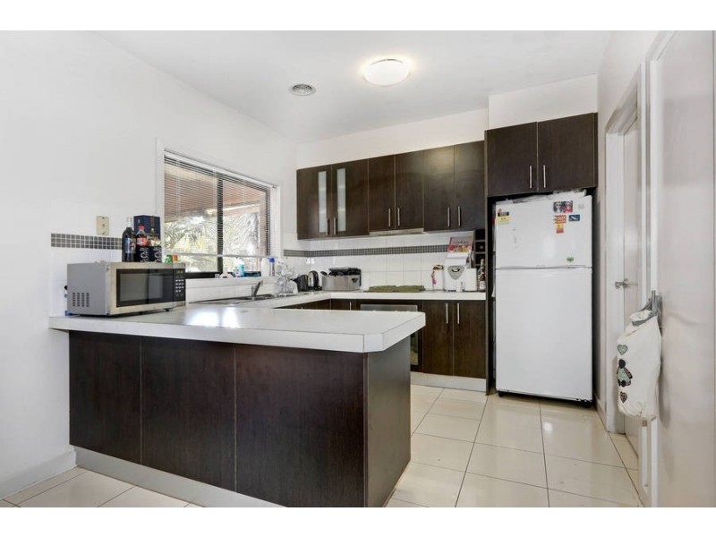 16 Dobell Crescent, Caroline Springs VIC 3023