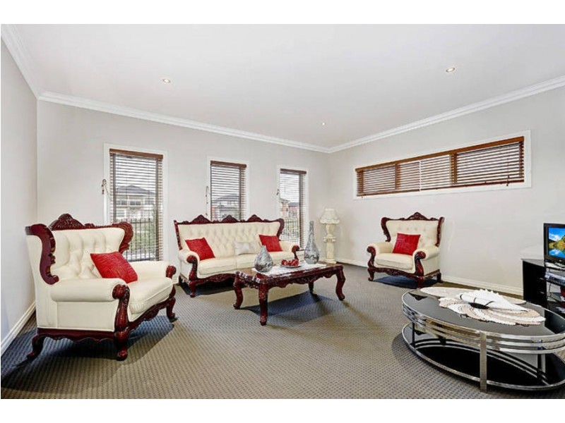 1 Meyers Lane, Caroline Springs VIC 3023