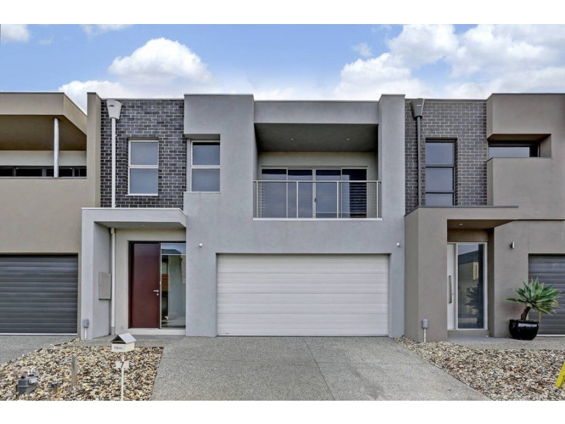 7 Tatterson Way, Caroline Springs VIC 3023