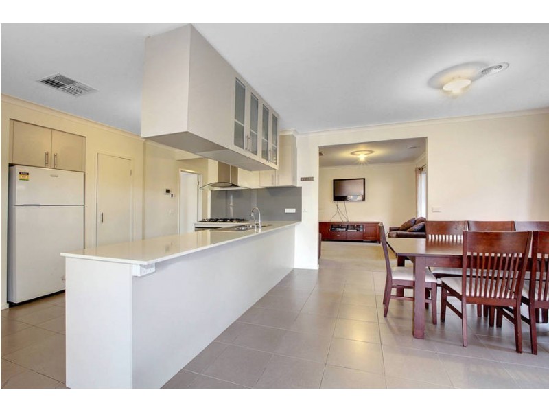 14 Wylie Circuit, Burnside Heights VIC 3023