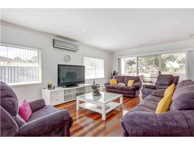 45 Waterview Lane, Cairnlea VIC 3023