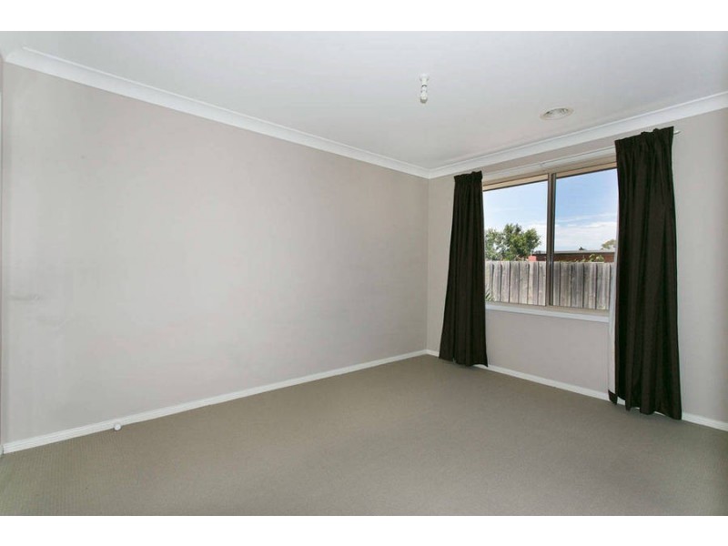 35 Chifley Circuit, Burnside Heights VIC 3023
