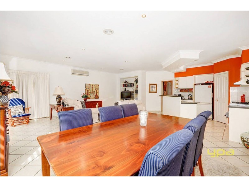 47 Northampton Crescent, Caroline Springs VIC 3023