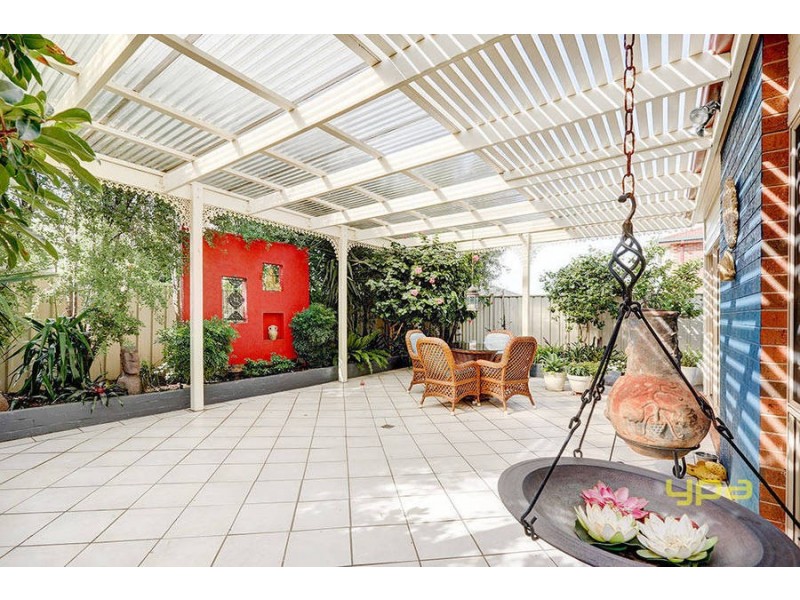 47 Northampton Crescent, Caroline Springs VIC 3023