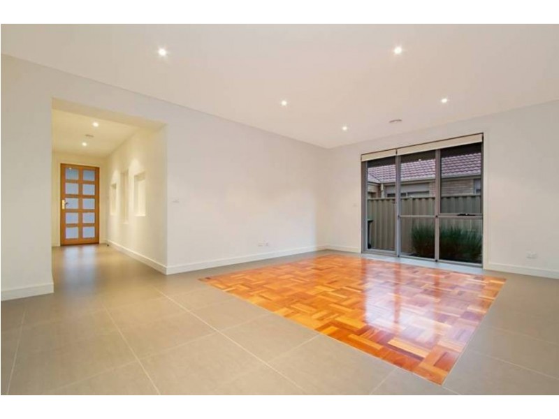 61 Cranwell Square, Caroline Springs VIC 3023