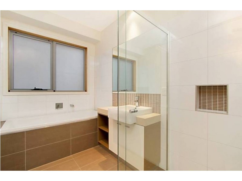 61 Cranwell Square, Caroline Springs VIC 3023