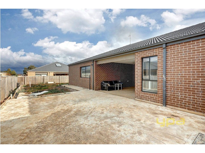 2 Adderley Court, Burnside Heights VIC 3023