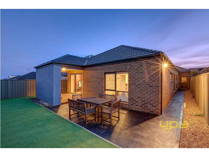 46 Arroyo Place, Caroline Springs VIC 3023