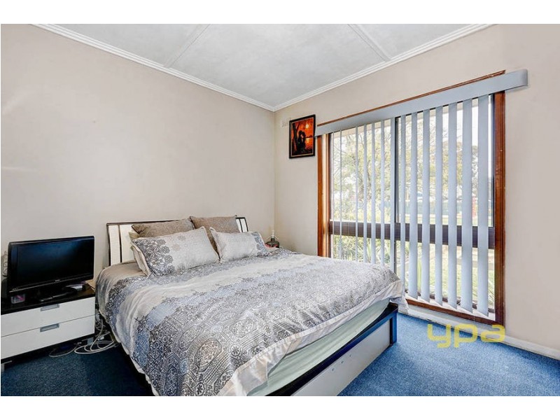 13 Lowe Crescent, Sunshine VIC 3020