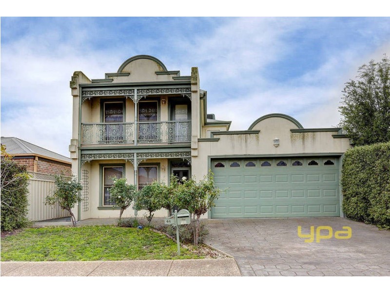 44 Parkin Avenue, Caroline Springs VIC 3023
