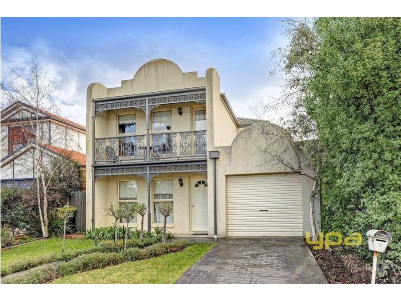 5 Emerald Court, Caroline Springs VIC 3023