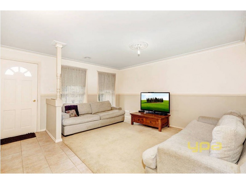 5 Emerald Court, Caroline Springs VIC 3023