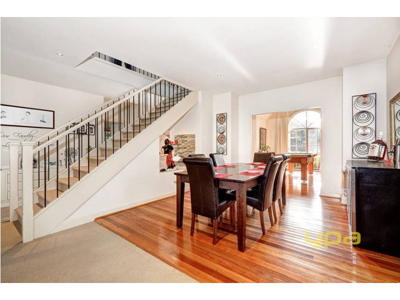 1 Reed Place, Caroline Springs VIC 3023