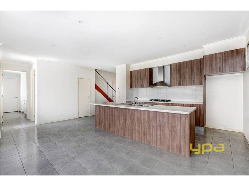 3 Elgar Lane, Caroline Springs VIC 3023