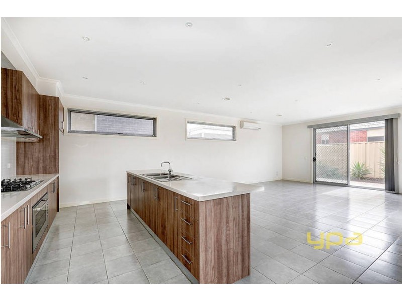 3 Elgar Lane, Caroline Springs VIC 3023