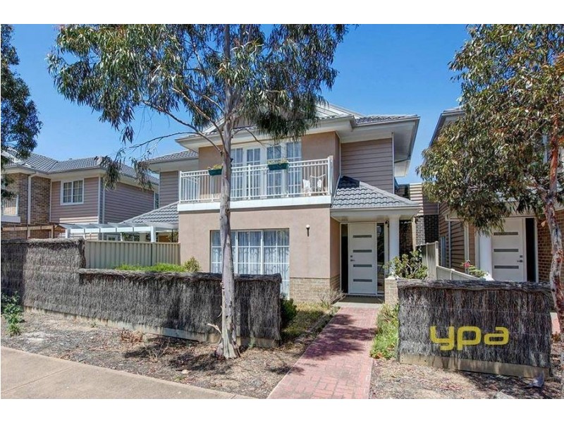 9/7 Toolondo Close, Caroline Springs VIC 3023