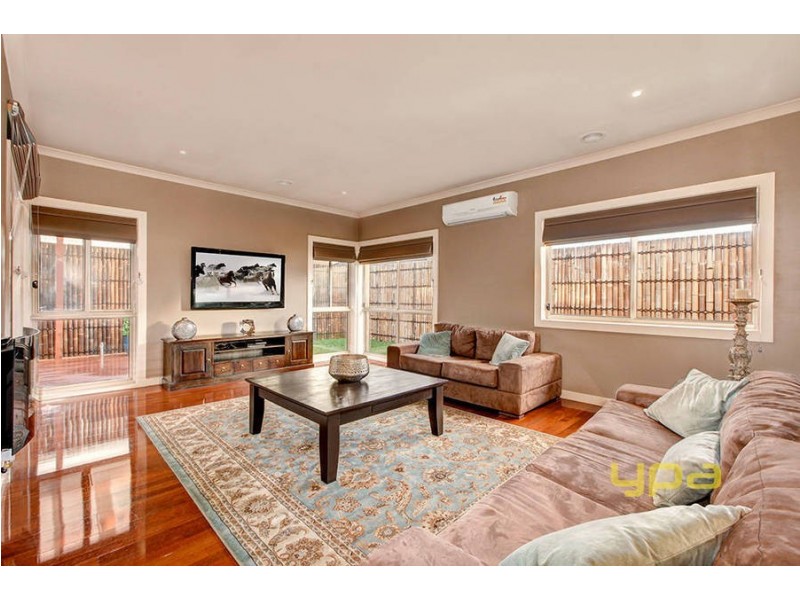 15 Chelsea Court, Burnside Heights VIC 3023