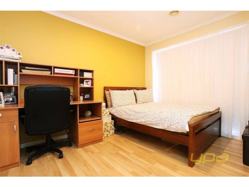 13 Klim Place, Burnside VIC 3023