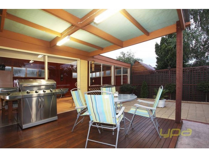 13 Klim Place, Burnside VIC 3023