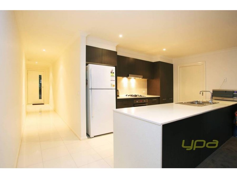 10 Cooma Place, Burnside Heights VIC 3023