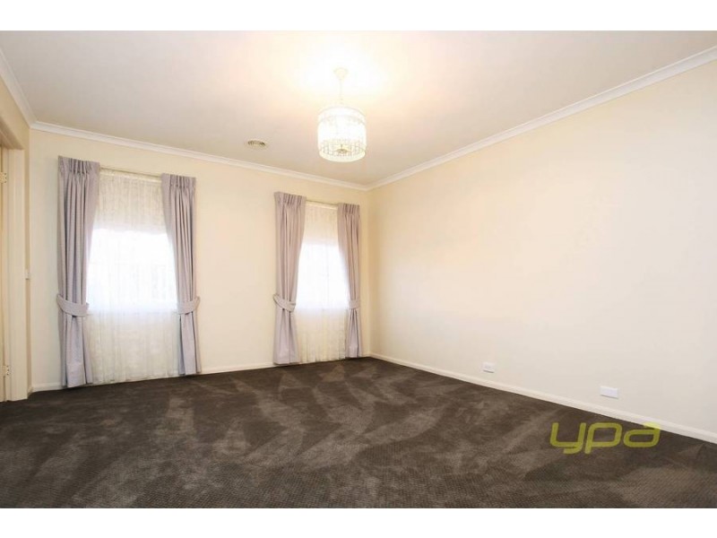 14 Archeron Court, Caroline Springs VIC 3023