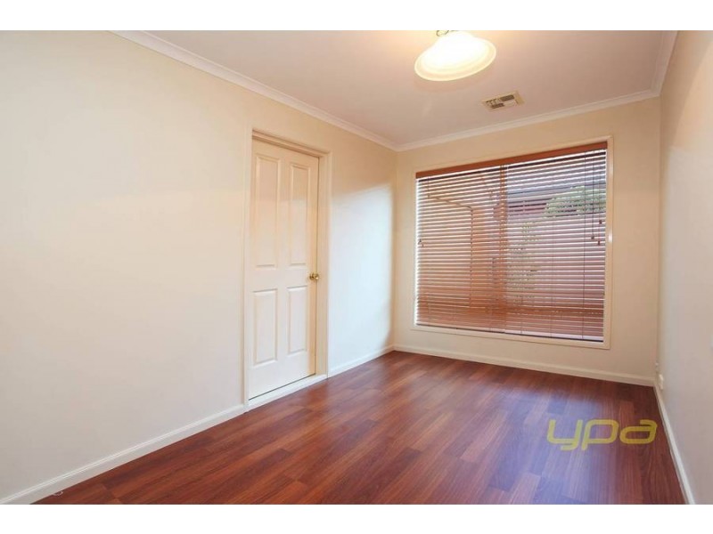 14 Archeron Court, Caroline Springs VIC 3023