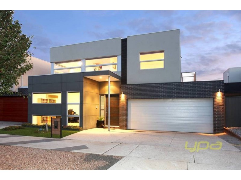 5 Kensington Street, Caroline Springs VIC 3023