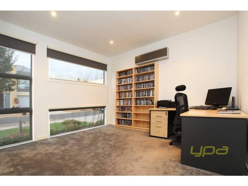 5 Kensington Street, Caroline Springs VIC 3023