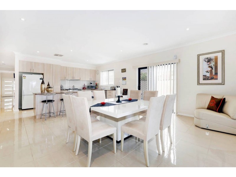 4 Connor Drive, Burnside Heights VIC 3023