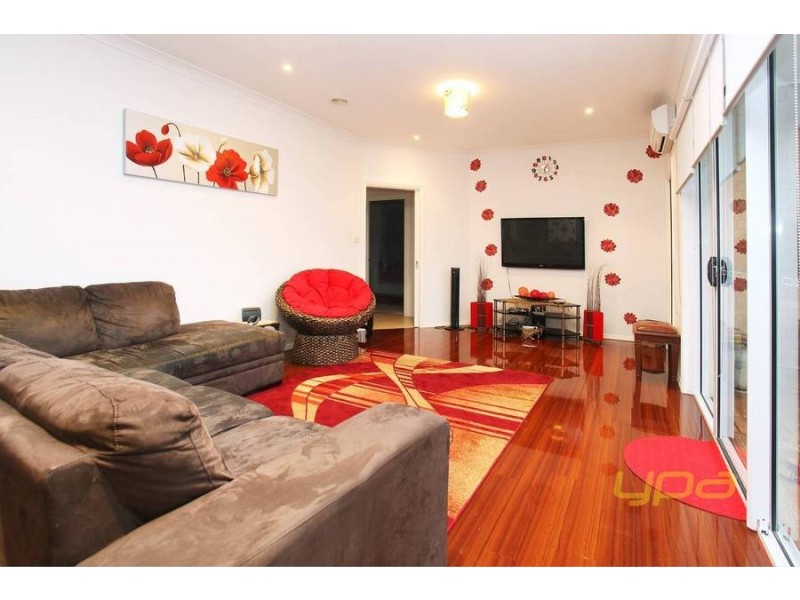 12 Burke Road, Burnside Heights VIC 3023