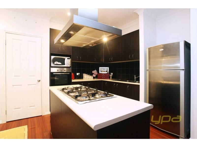 12 Burke Road, Burnside Heights VIC 3023