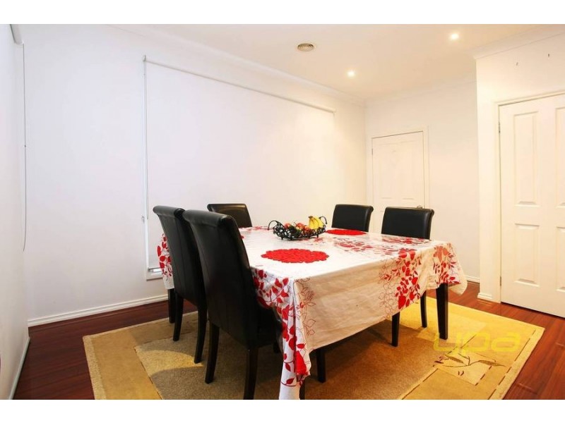 12 Burke Road, Burnside Heights VIC 3023