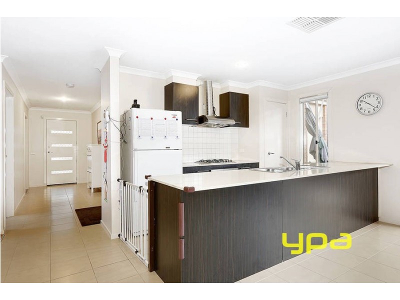 29 Clairview Road, Deer Park VIC 3023