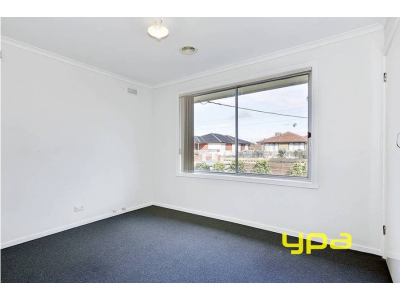 12 Tanglewood Street, Kings Park VIC 3021