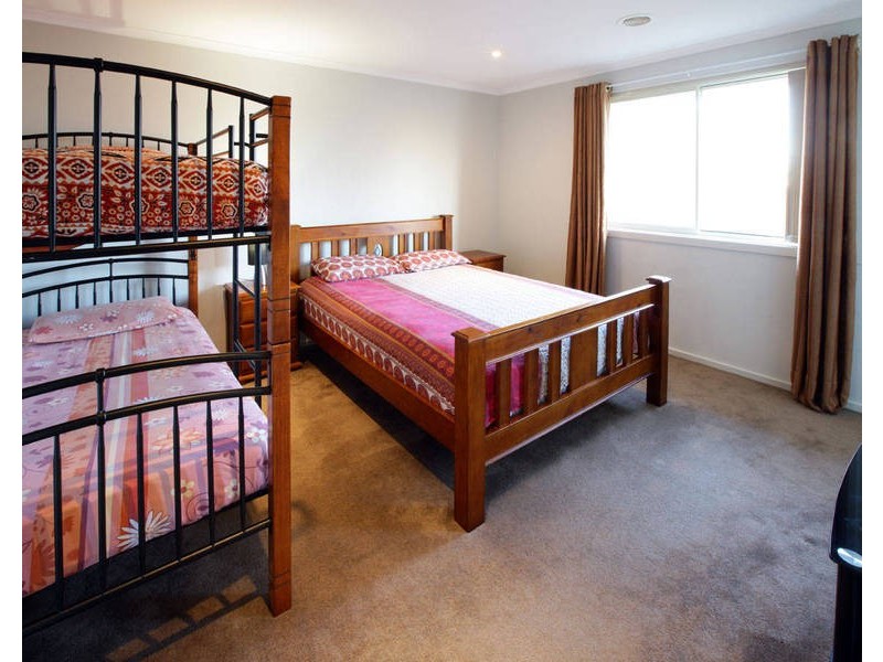 11 Buckhaven Street, Deer Park VIC 3023