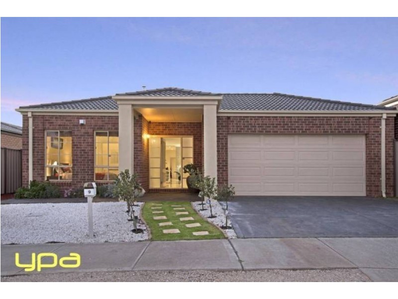 9 West Highland Drive, Burnside Heights VIC 3023