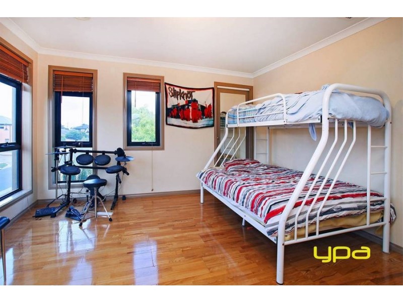 28 Studley Parkway, Caroline Springs VIC 3023