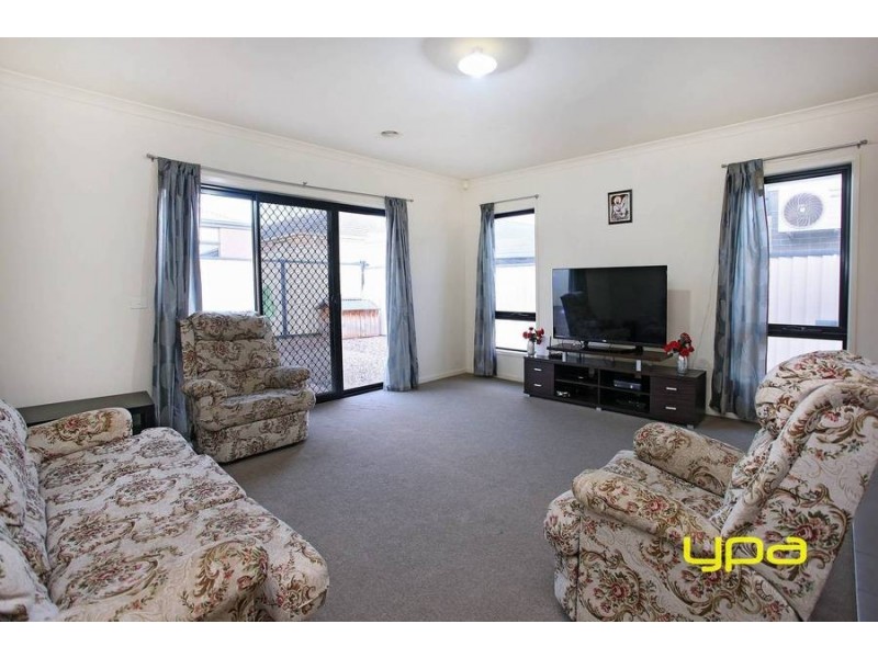 55 Manny Paul Circuit, Burnside Heights VIC 3023