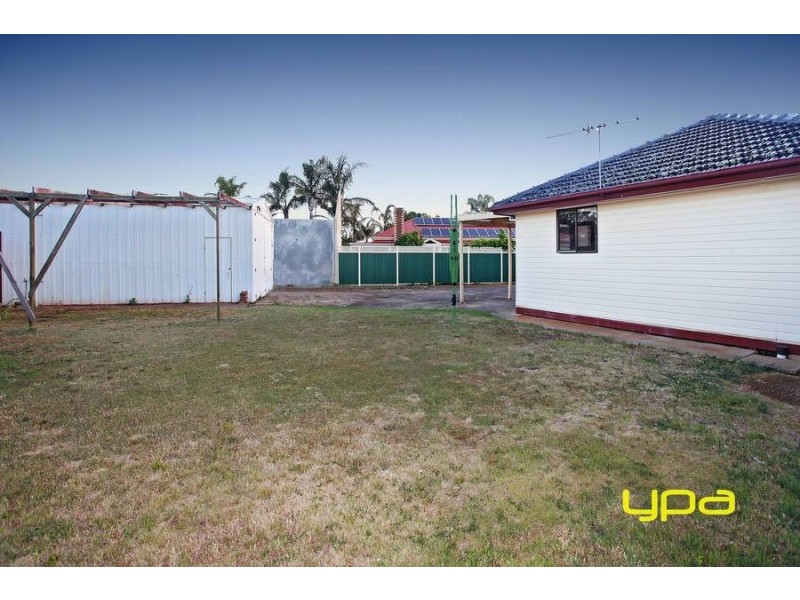 24 Socrates Way, Rockbank VIC 3335