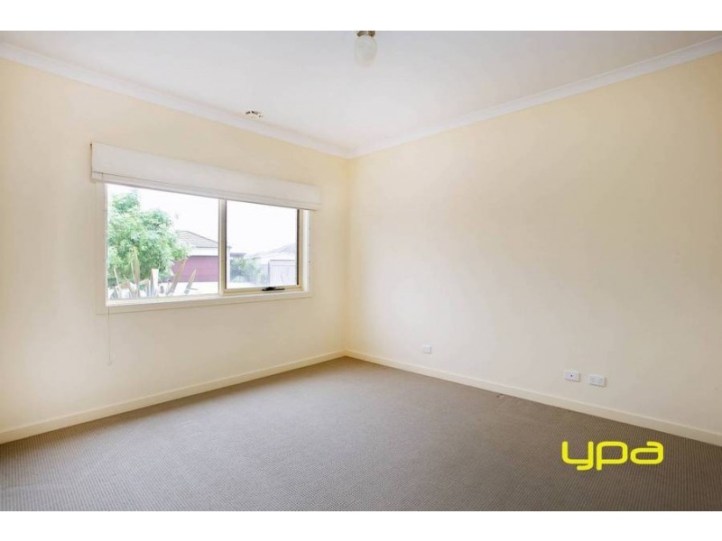 48 Mount Way, Caroline Springs VIC 3023