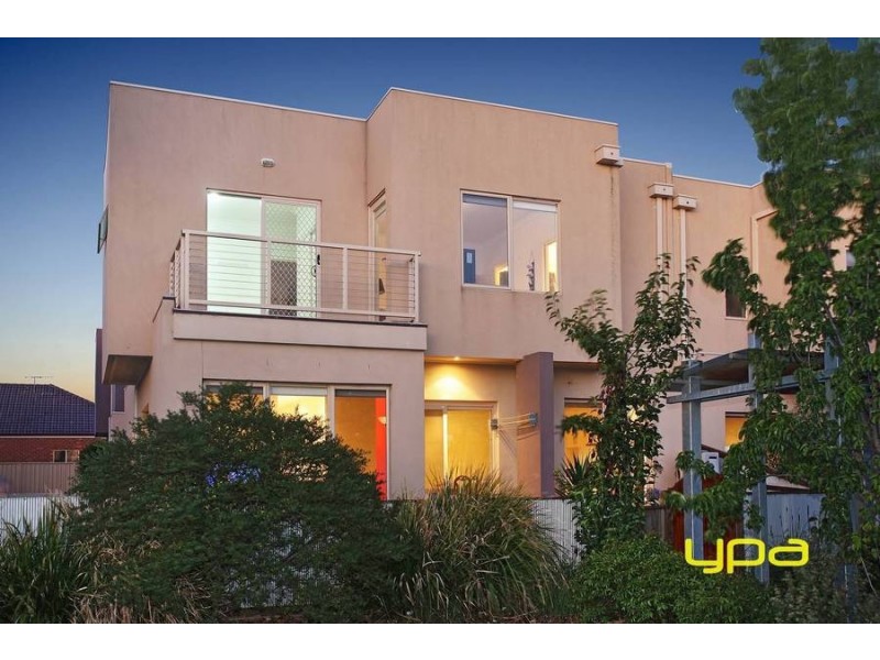 5/30 Cranwell Square, Caroline Springs VIC 3023
